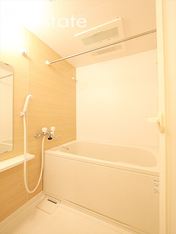 バス・シャワールーム　バスルーム