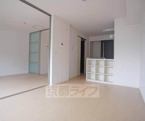 居室・リビング　使い方は自由です