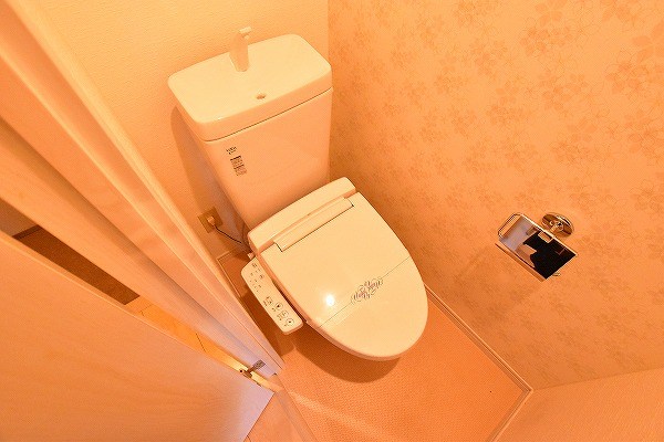 トイレ　★温水洗浄便座トイレ★