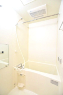 バス・シャワールーム　浴室