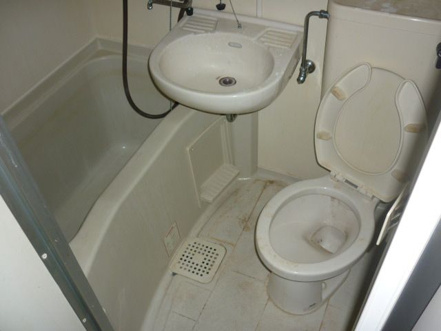 バス・シャワールーム