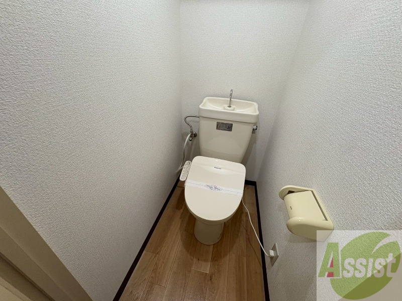 トイレ　トイレです。ウォシュレット付を探している方、おすすめです！