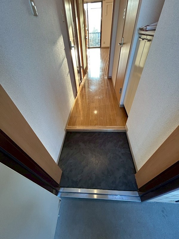 玄関　※別室参照