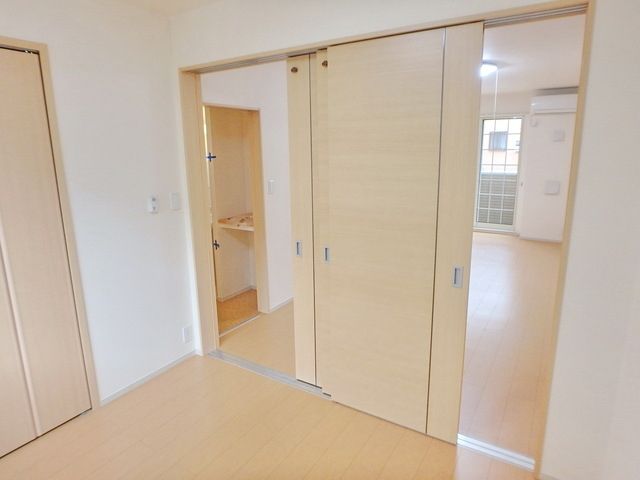 居室・リビング　★寝室★