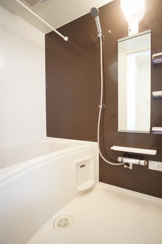 バス・シャワールーム　図面と現状に相違がある場合には現状を優先