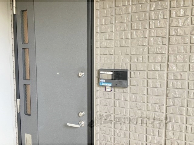 玄関　インターホン