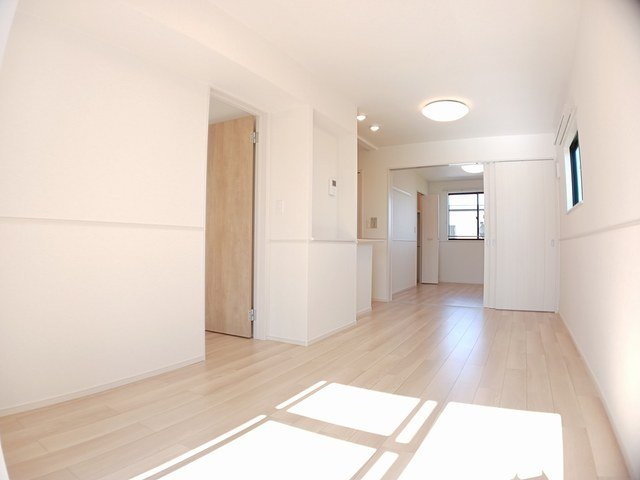 居室・リビング　ゆったりとした居間です