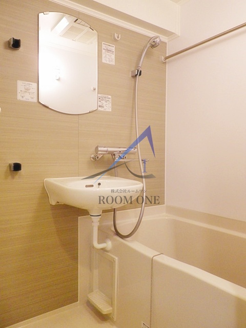 バス・シャワールーム　お風呂です。
