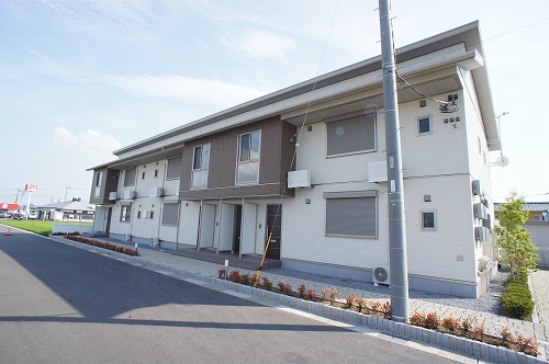 建物外観　南向き