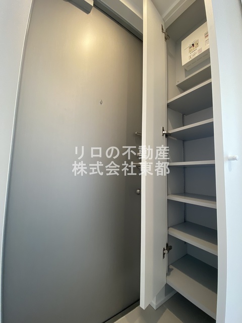 玄関　下駄箱付なので、玄関はいつでもスッキリ片付きます☆