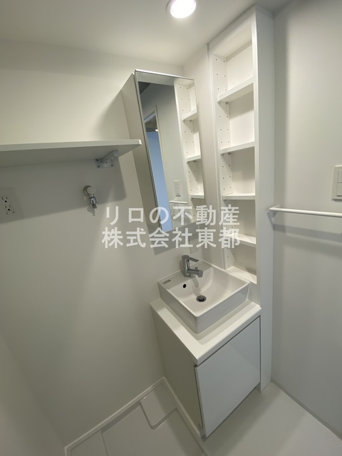 洗面設備　独立洗面台なら落ち着いて身支度ができます☆