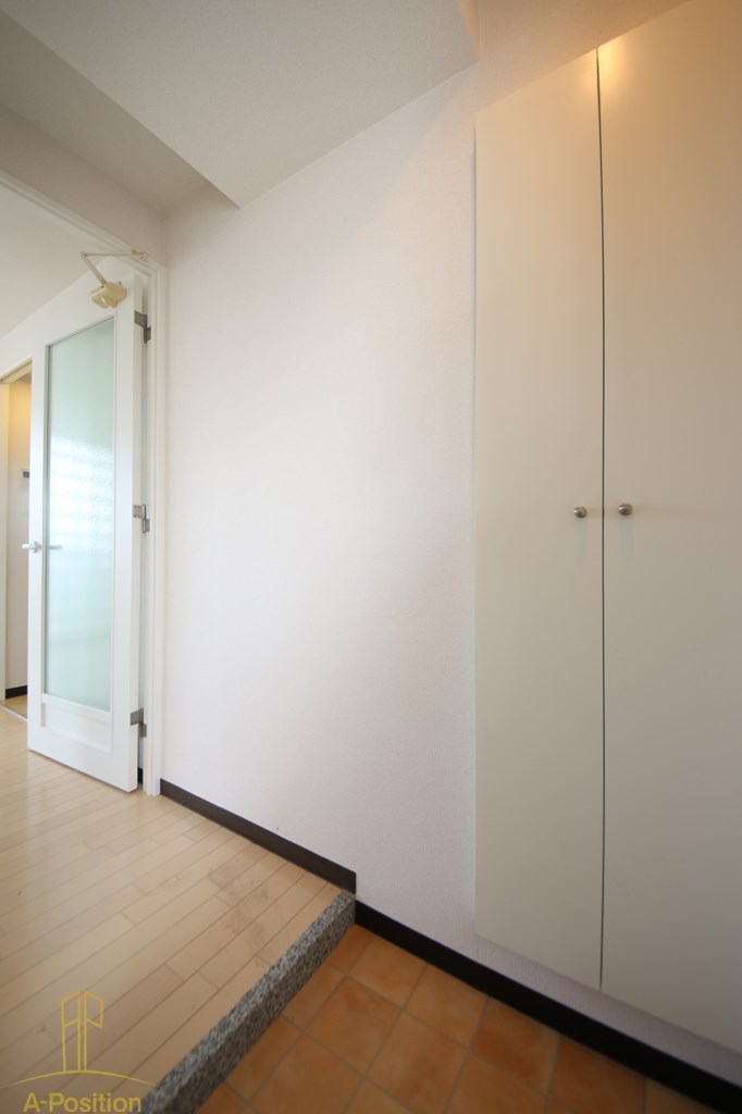 玄関　キャピトル安堂寺