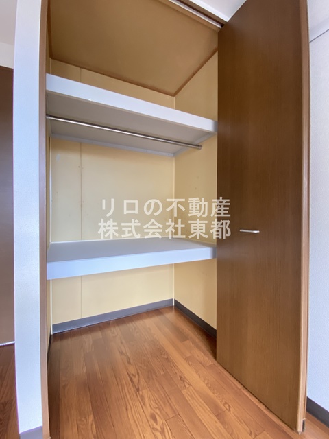 収納　奥行のある収納付です！増えがちな荷物をもスッキリ収納できます