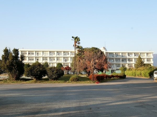 中学校　つくば市立大穂中学校（中学校）まで3170m