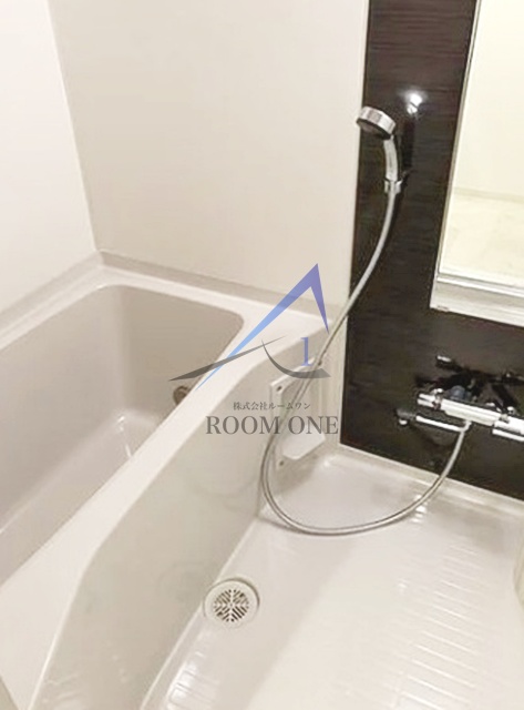 バス・シャワールーム　お風呂です。