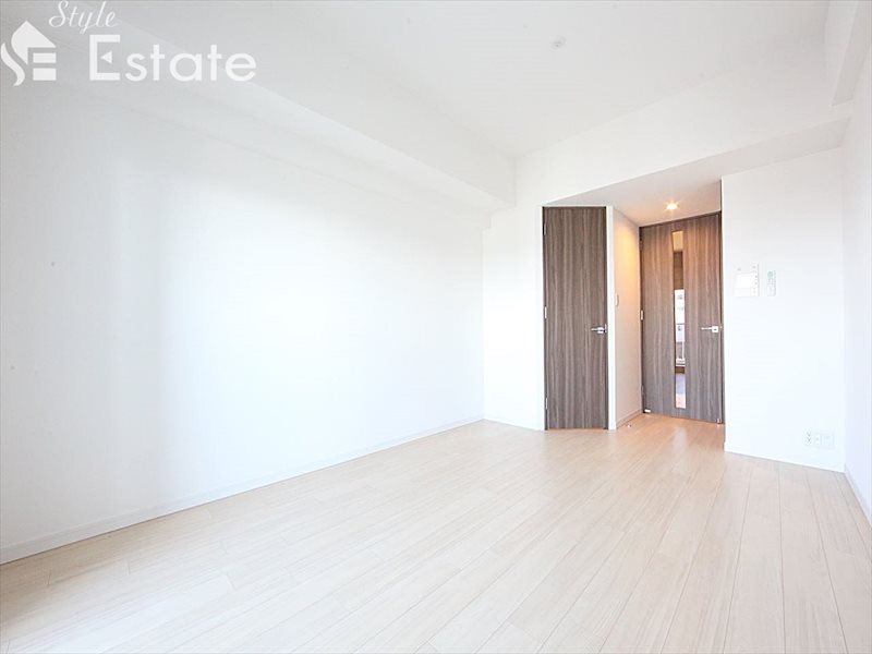 居室・リビング　内装