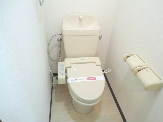 トイレ　シャワー付トイレ