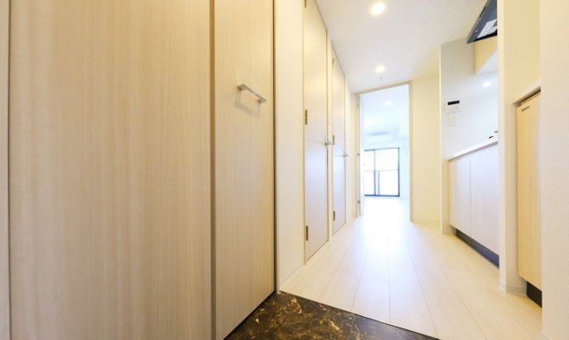 玄関　※別室の参考写真の為、現況優先です。