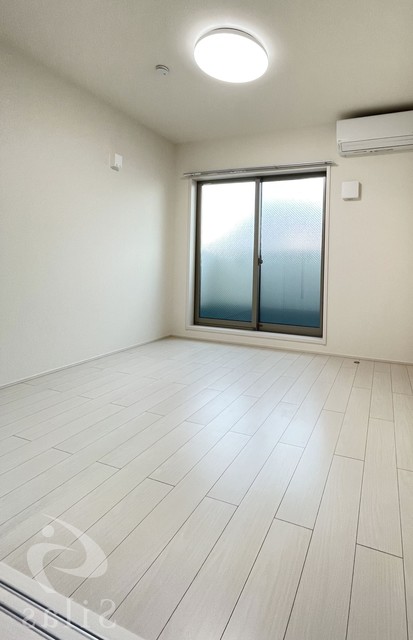 居室・リビング　趙琳