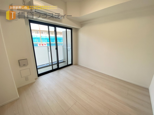 居室・リビング　シンプルで使いやすい居室です。