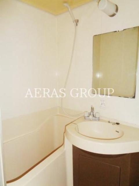 バス・シャワールーム　別部屋同仕様