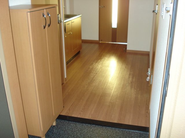 玄関　玄関（イメージ）