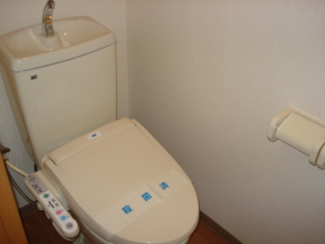 トイレ　シャワー付きトイレ（イメージ）