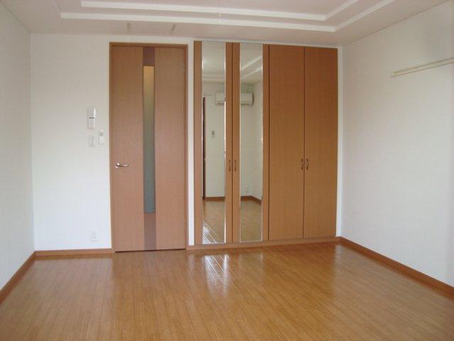 居室・リビング　室内（イメージ）