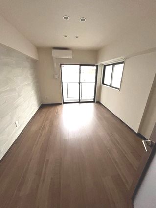 居室・リビング　別号室写真