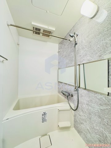 バス・シャワールーム　同マンション別部屋　参考写真