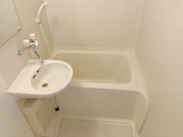 バス・シャワールーム　同仕様