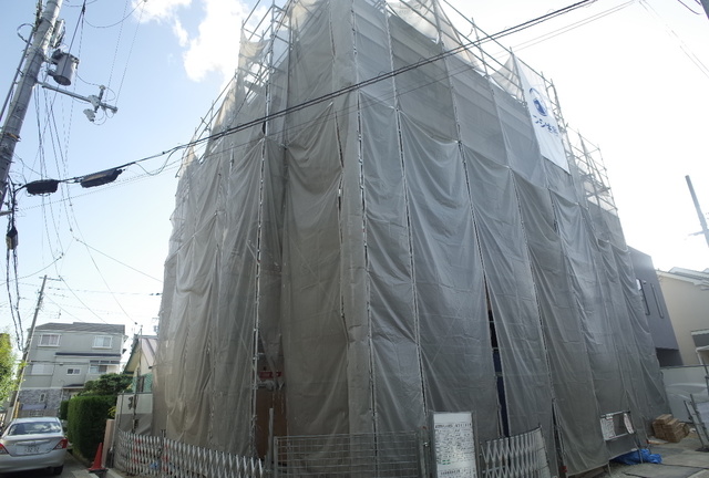 建物外観　建設中