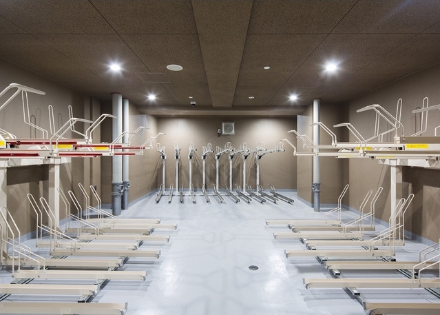 公園　御成門緑地（公園）まで442m