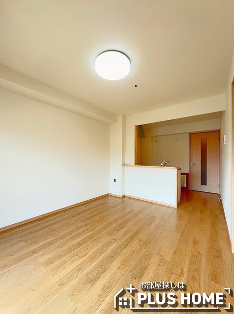 居室・リビング　同仕様写真