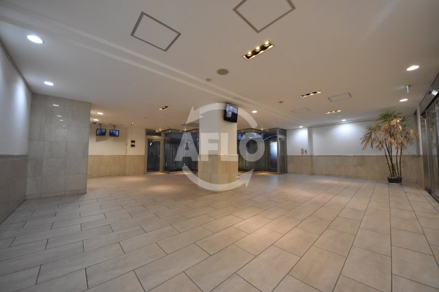 ロビー　ドルチェヴィータ　ロビー