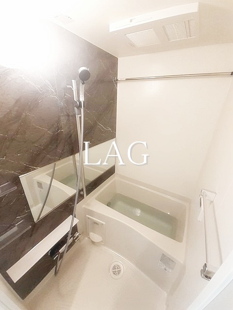 バス・シャワールーム　お風呂です。