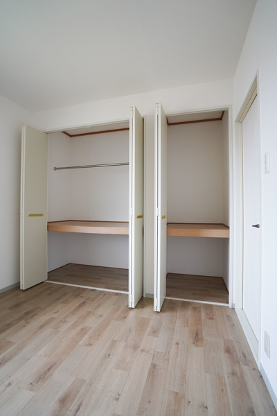 収納　同じ建物の別なお部屋