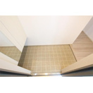 玄関　別号室参考写真(反転)