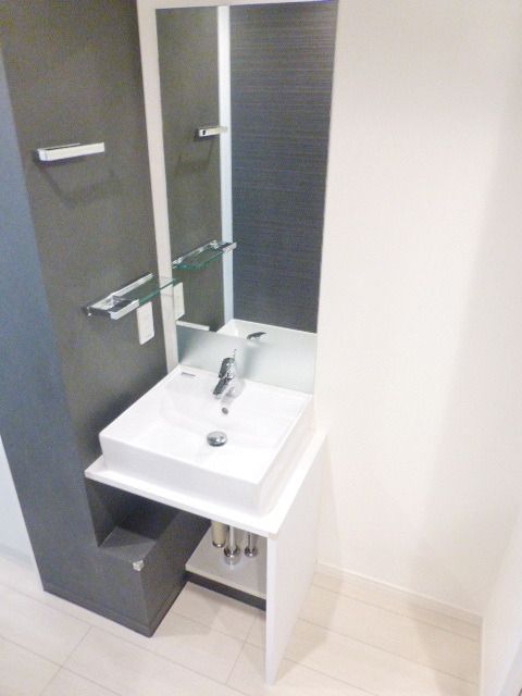 洗面設備　★お洒落な洗面台です★