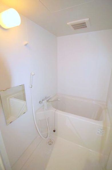 バス・シャワールーム　バスルームです☆