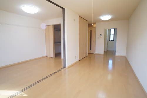 居室・リビング　リビング