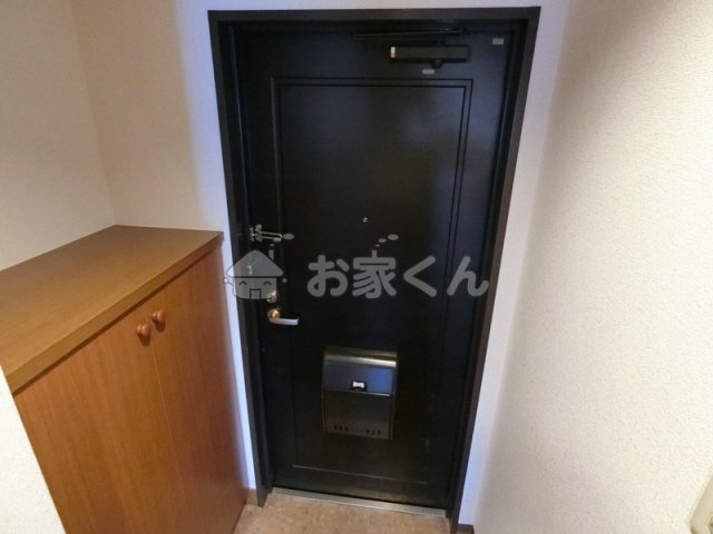 玄関　シューズボックス付き玄関