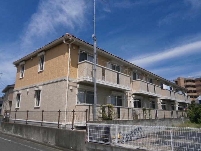 建物外観　聖蹟桜ヶ丘駅・百草園駅徒歩圏内です。