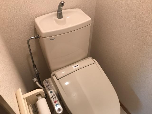 トイレ　シャワー付トイレ