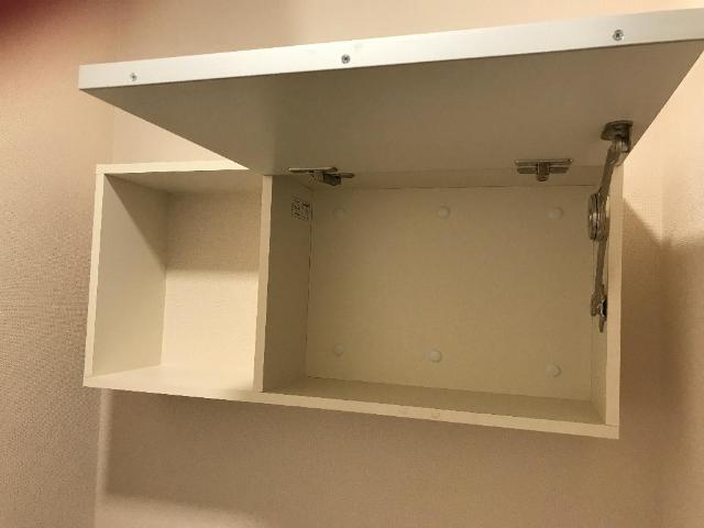 収納　トイレ上部収納