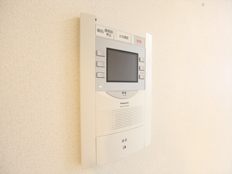 セキュリティ　ＴＶモニター付インターホン　同仕様写真