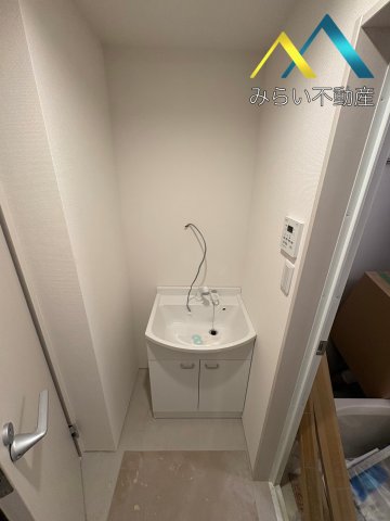 洗面設備　完成前