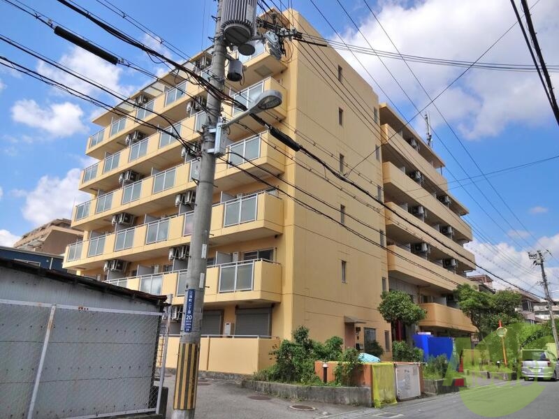 建物外観　吹田市江坂町【グランコート江坂】