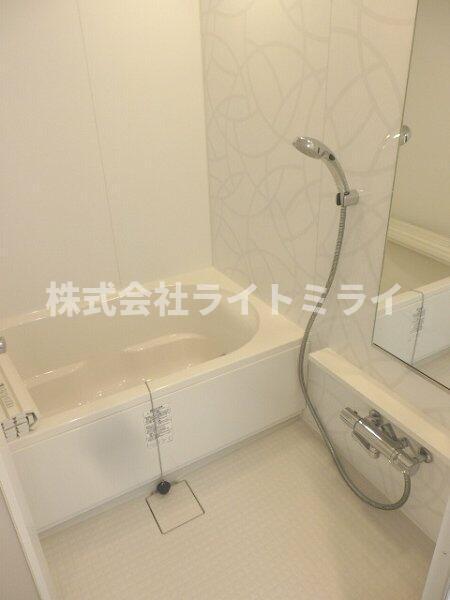 バス・シャワールーム　?