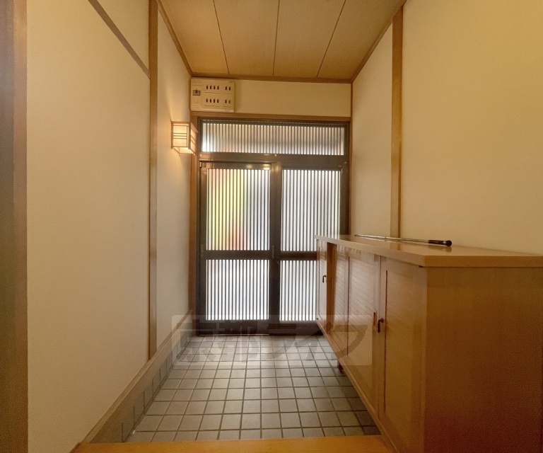 玄関